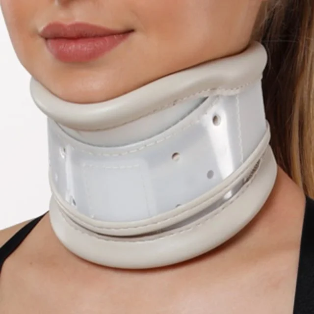 [926M] Aurafix - Collier cervical rigide avec appui mentonniere medium