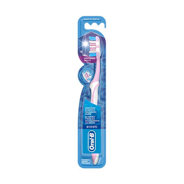 Oral-B - Brosse a dent medium  